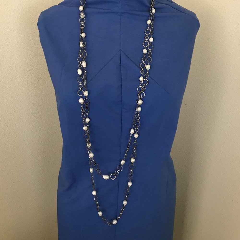Double layered silver and pearl necklace